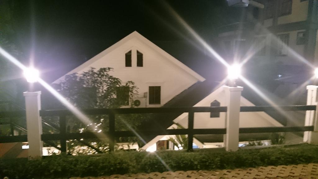 Chateau Beatrice Tagaytay City Exterior foto
